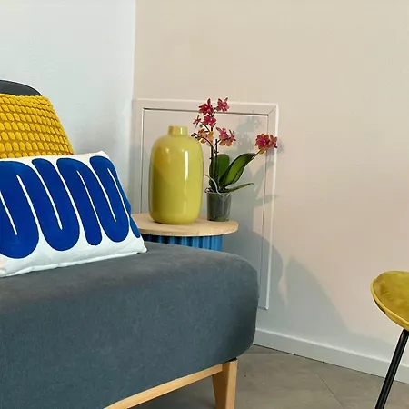 Elisa B - In Front Of The Walls Of *